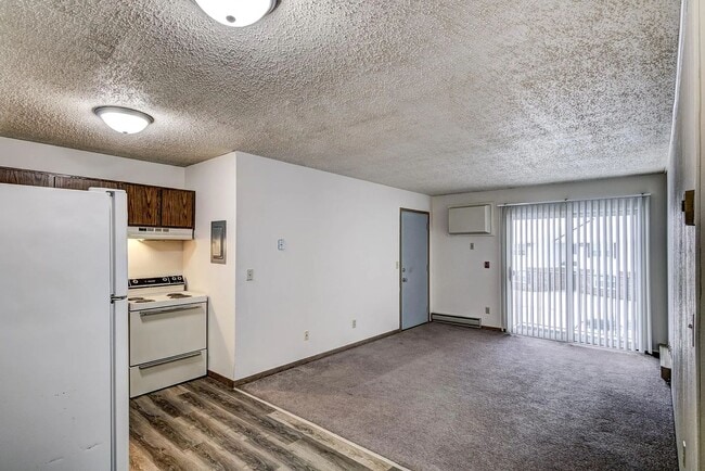 Interior Photo - 1153 Imperial Circle