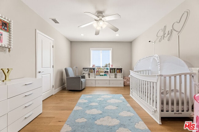 Building Photo - 1832 11th St