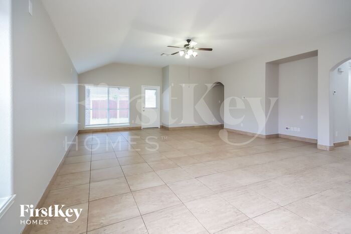 Building Photo - 8718 Cataldo Ct