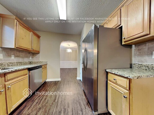 Building Photo - 372 Othello Dr