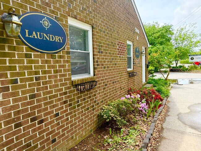 Building Photo - Meridian Apartments