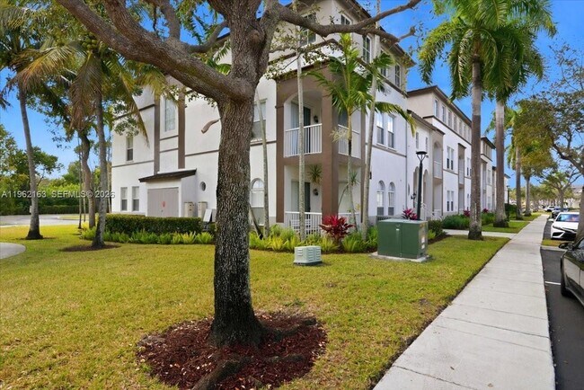 Building Photo - 4435 SW 160th Ave