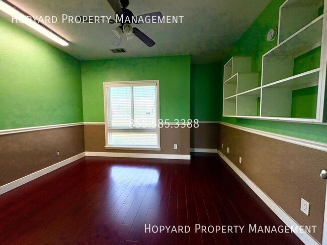 Building Photo - 4129 Stanley Blvd