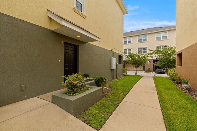 Building Photo - 10144 Arbor Run Dr