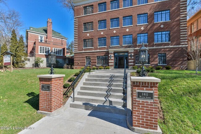 Building Photo - 1411 Willow Ave