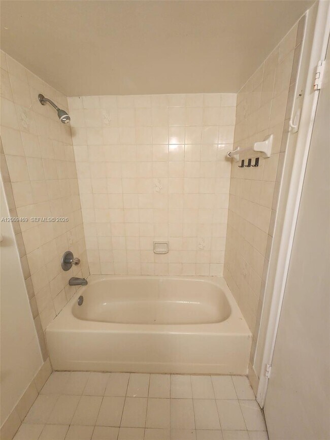 Building Photo - 11810 SW 80th St