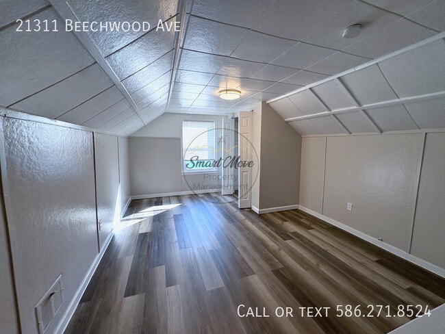 Building Photo - 21311 Beechwood Ave