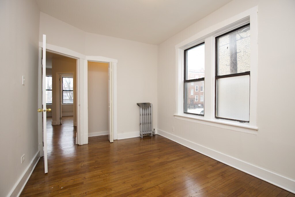 Building Photo - 1534 N Kedzie Ave