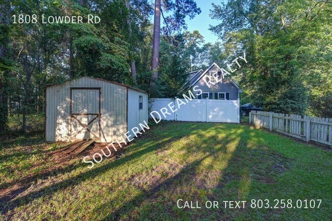 Building Photo - 1808 Lowder Dr