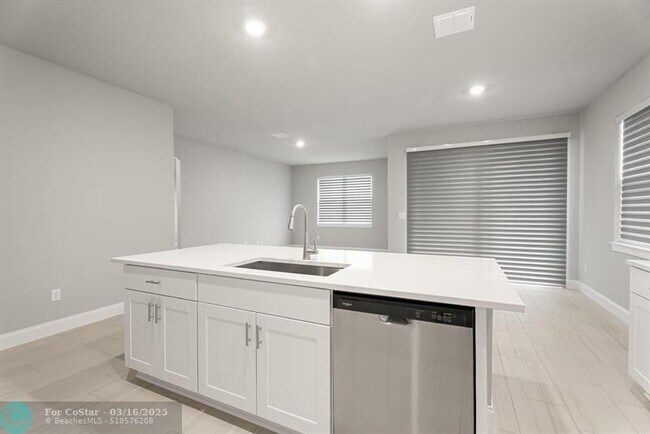 Building Photo - 11314 Firefly Ct