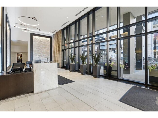 Building Photo - 497 S Marquette Ave