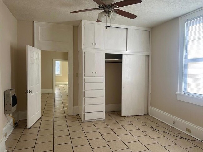 Building Photo - 1500 Clouet St