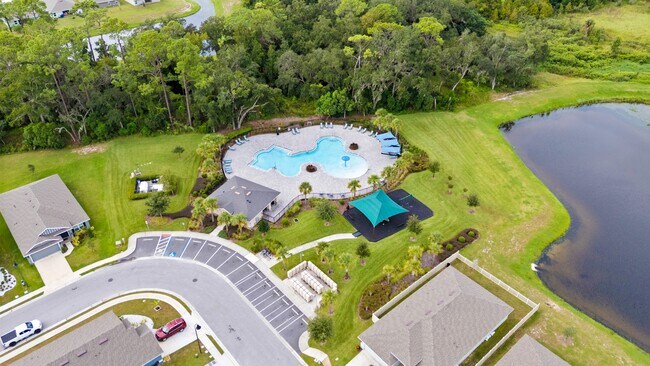 Building Photo - 571 Jett Ln