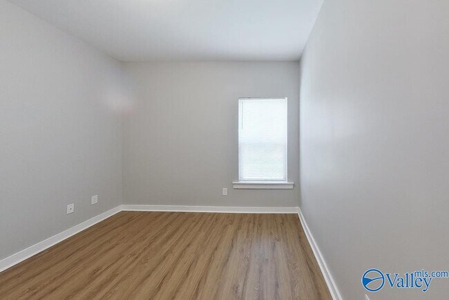 Building Photo - 11440 Crimson Ridge Rd