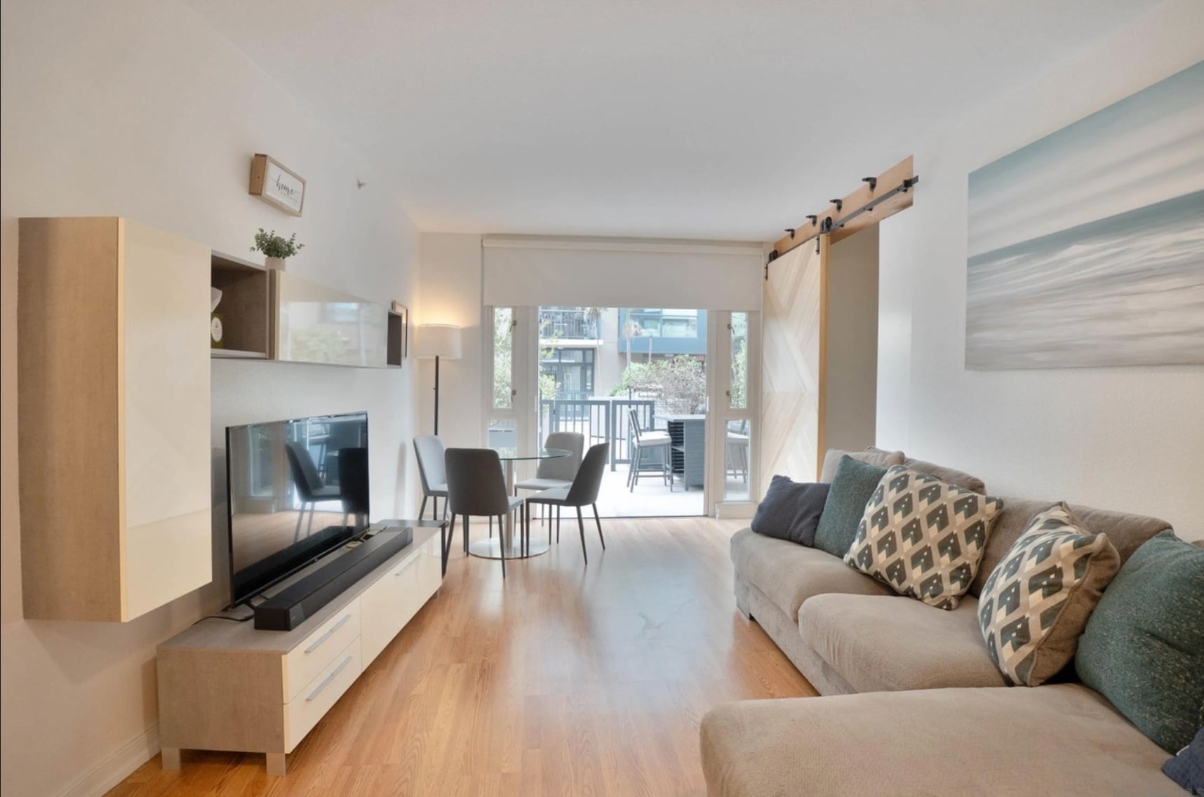 Building Photo - 530 K St