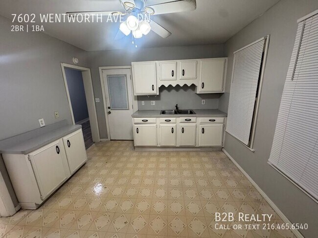 Building Photo - 7602 Wentworth Ave