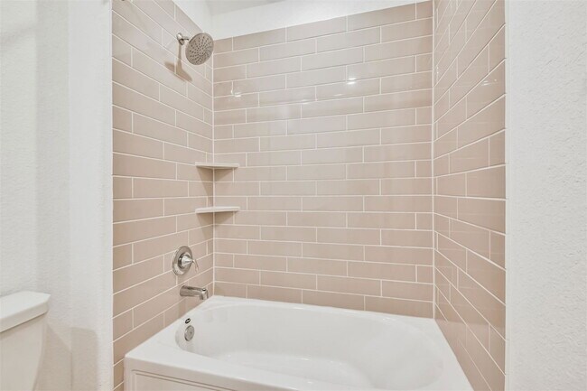 Building Photo - 582 Dry Fork Ln