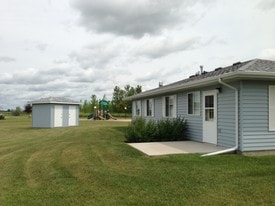Building Photo - Prairieland Duplexes