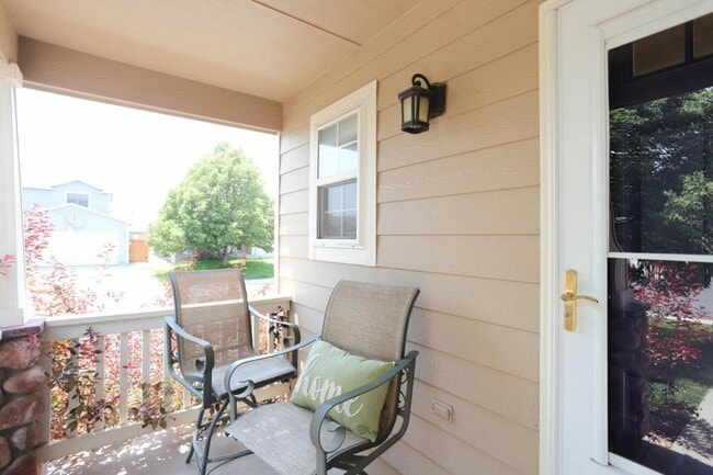 Building Photo - 903 Glenwall Dr