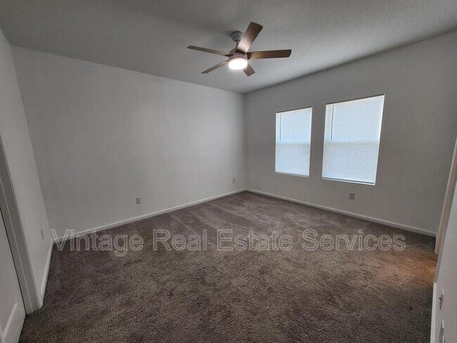 Building Photo - 2340 Harris Hawk Ave