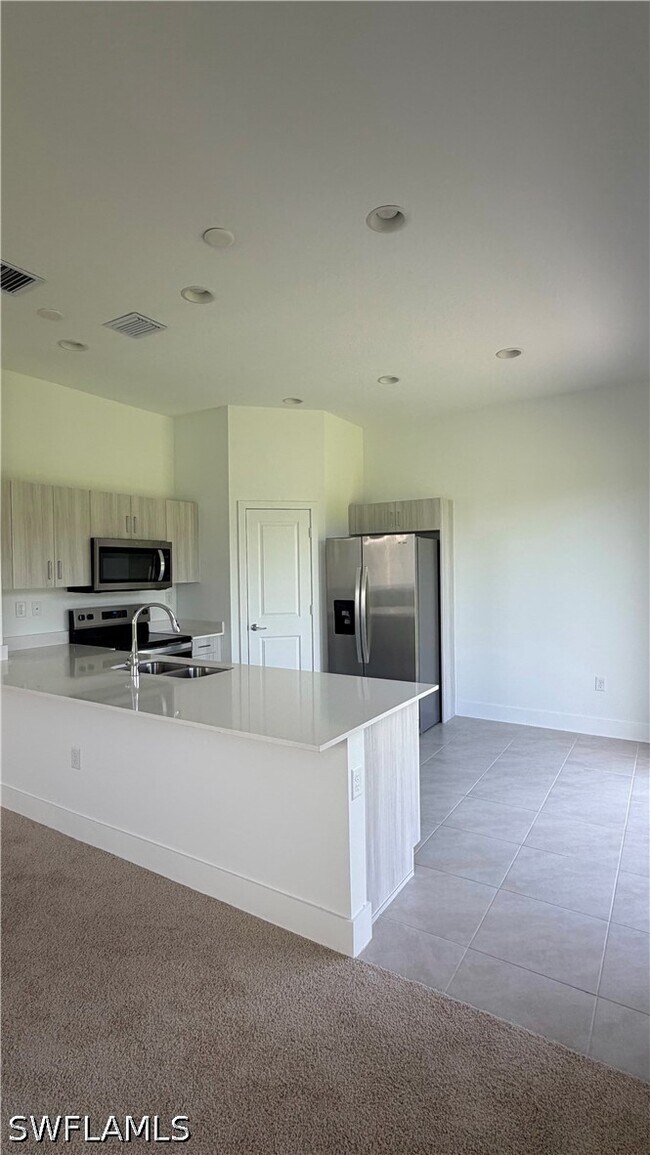 Building Photo - 5856 Agostino Way