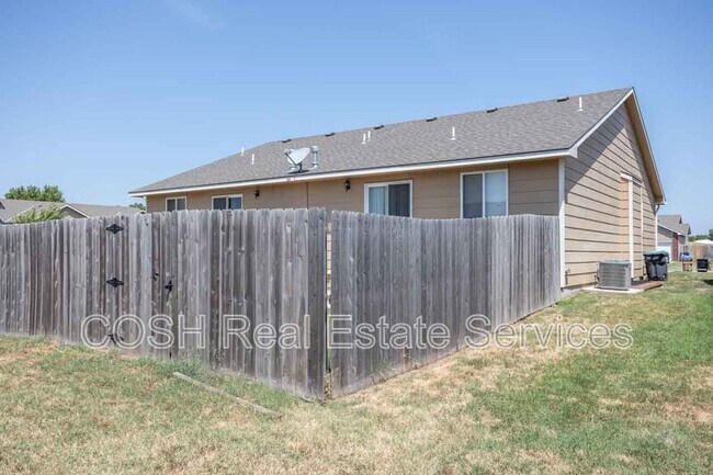 Building Photo - 1054 E Karla Ct