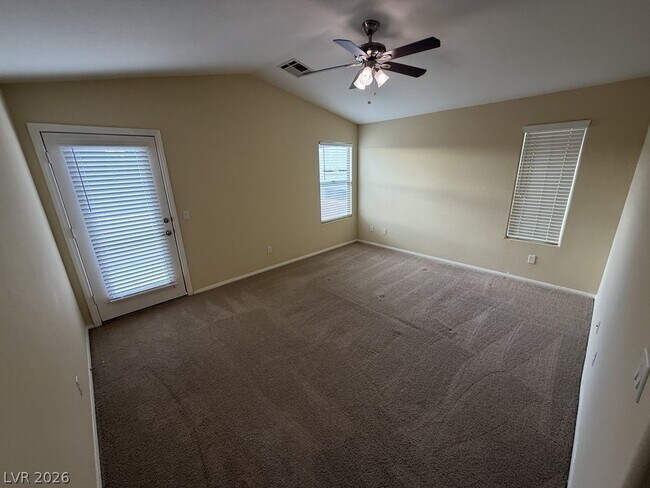 Building Photo - 11255 Dahlia Grove St