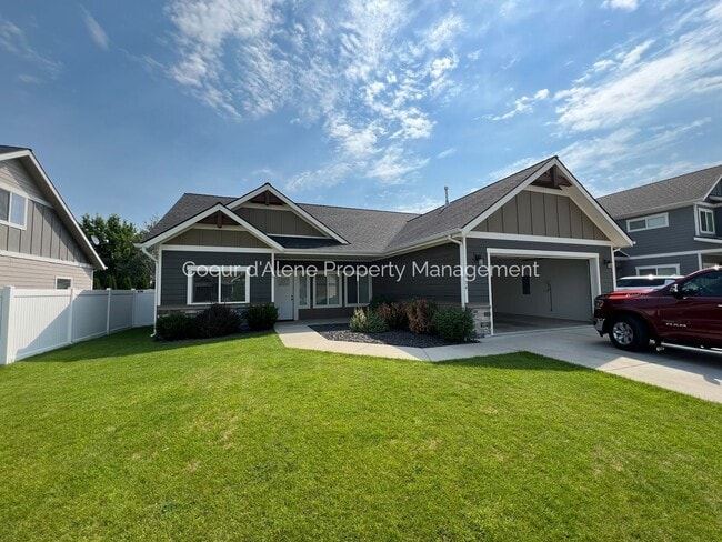 Primary Photo - 3 bed, 2 bath home in Post Falls