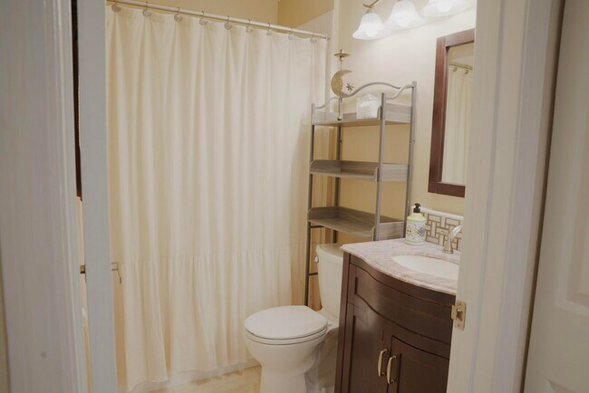 Building Photo - 10645 Wheelhouse Cir
