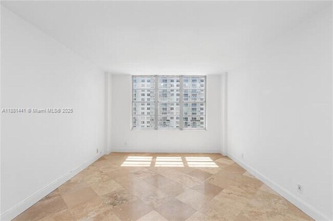Building Photo - 5700 Collins Ave
