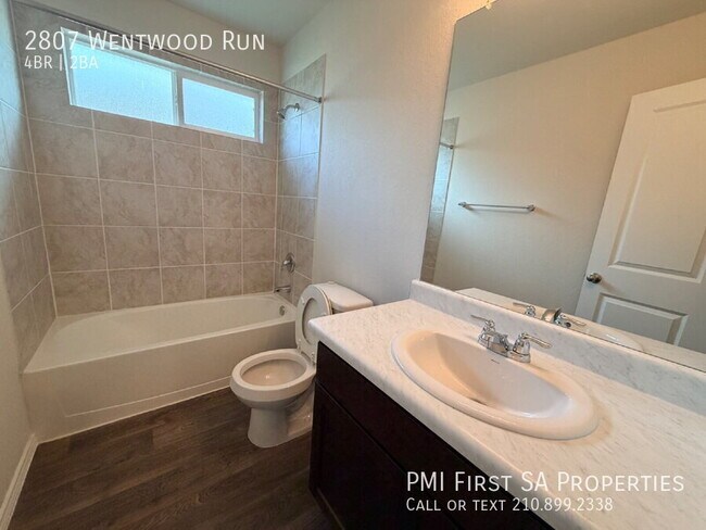 Building Photo - 2807 Wentwood Run