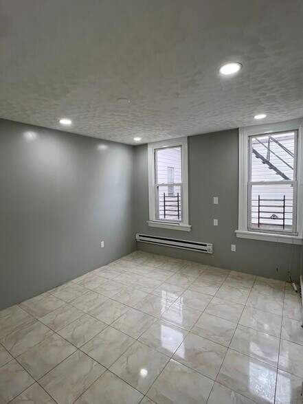 Building Photo - 234 Clark Pl