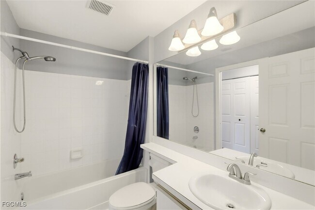 Building Photo - 6490 Aragon Way