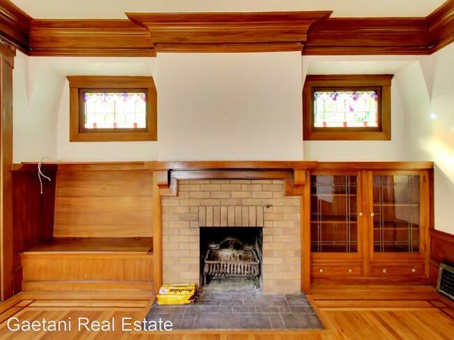 Building Photo - 4 br, 2 bath House - 107 Granville Way (12...