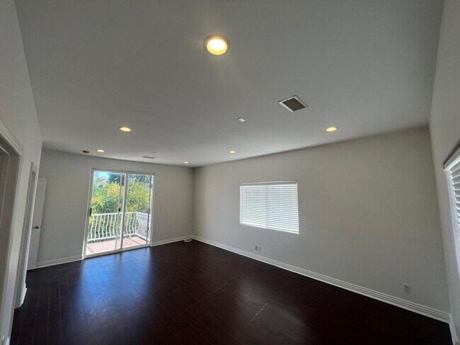 Building Photo - 17828 Palora St