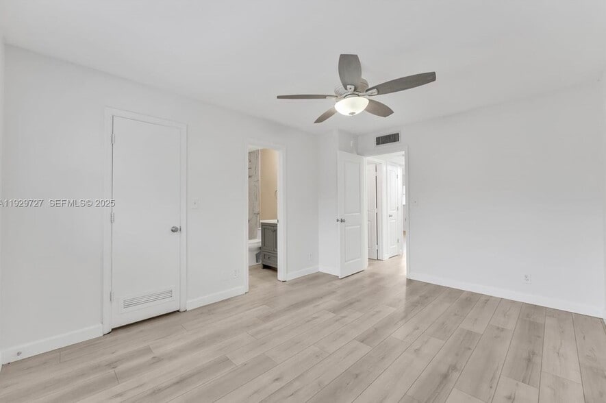 Building Photo - 2945 NW 68th St