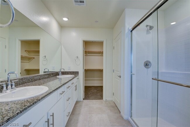 Building Photo - 7906 W Agate Ave