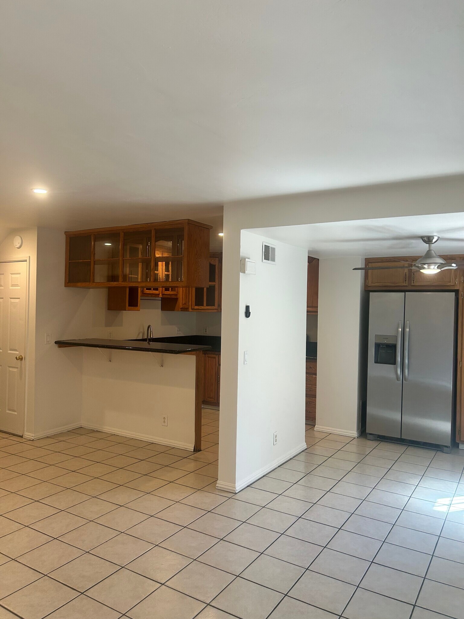 Building Photo - 8729 Ildica St
