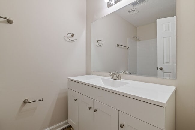 Building Photo - 3919 Wexford Ct