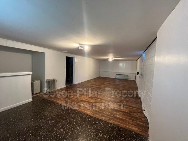 Building Photo - 1413 Caldwell Pl