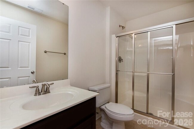 Building Photo - 9921 Kings Parade Blvd