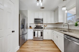 Building Photo - 1106 Bohica Way