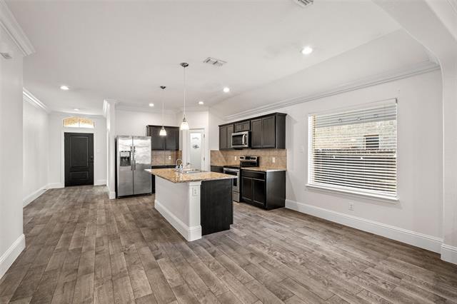 Building Photo - 303 Triple Crown Ln