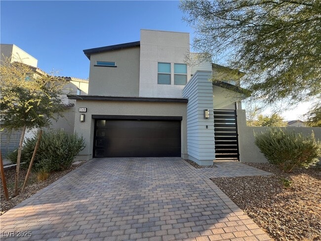 Primary Photo - 549 Everett Ridge Ave