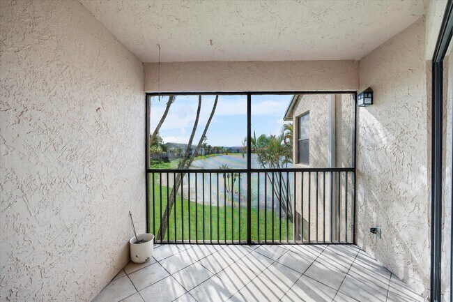 Building Photo - 1500 Jefferson Dr