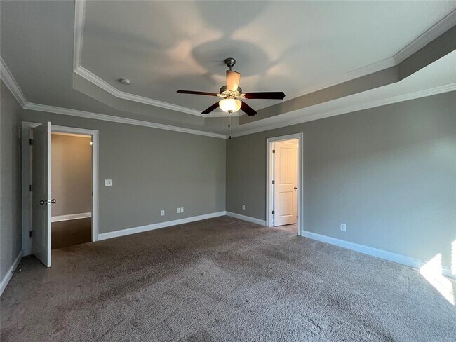 Building Photo - 966 Wheat Ridge Dr