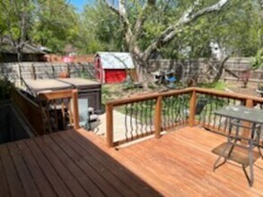 Building Photo - Large 4BR 3BTH 2car attached garage 1/2 du...