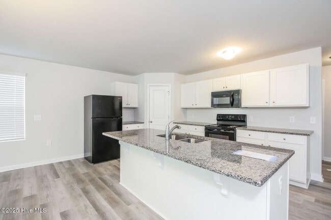 Building Photo - 2933 Ember Brooke Ct