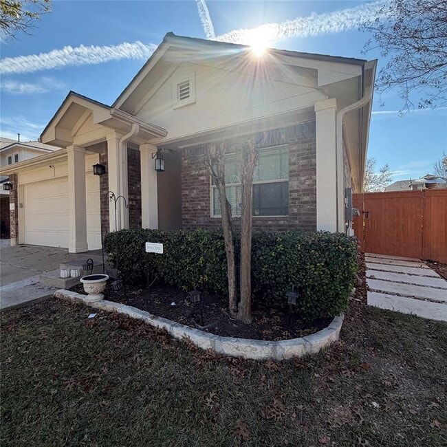 Building Photo - 1115 Sunny Meadows Loop