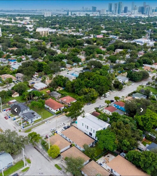 Building Photo - 550 NW 58th St